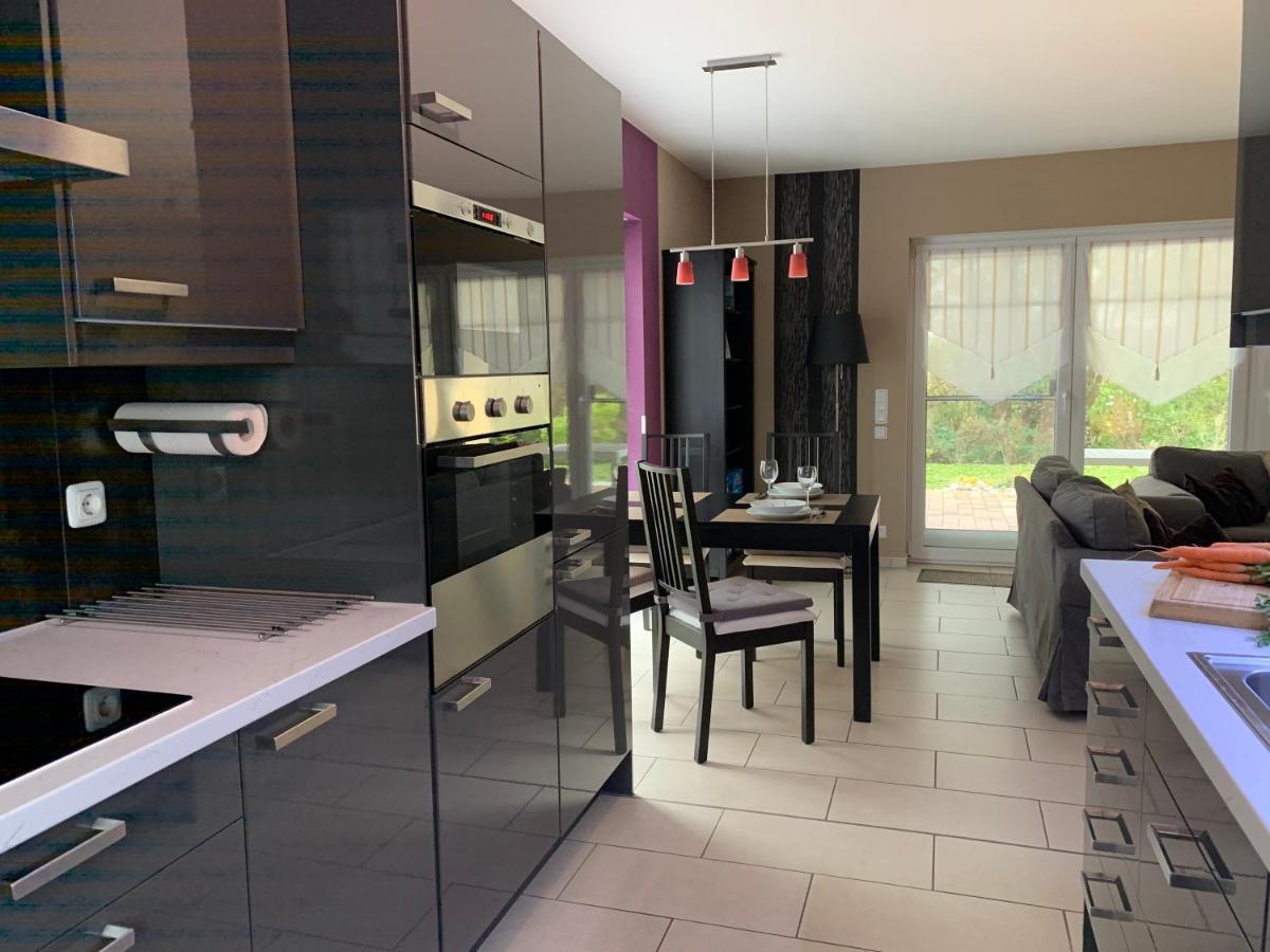 Ferienhaus Ellernblick Mit Sauna Steffenshagen Ngoại thất bức ảnh