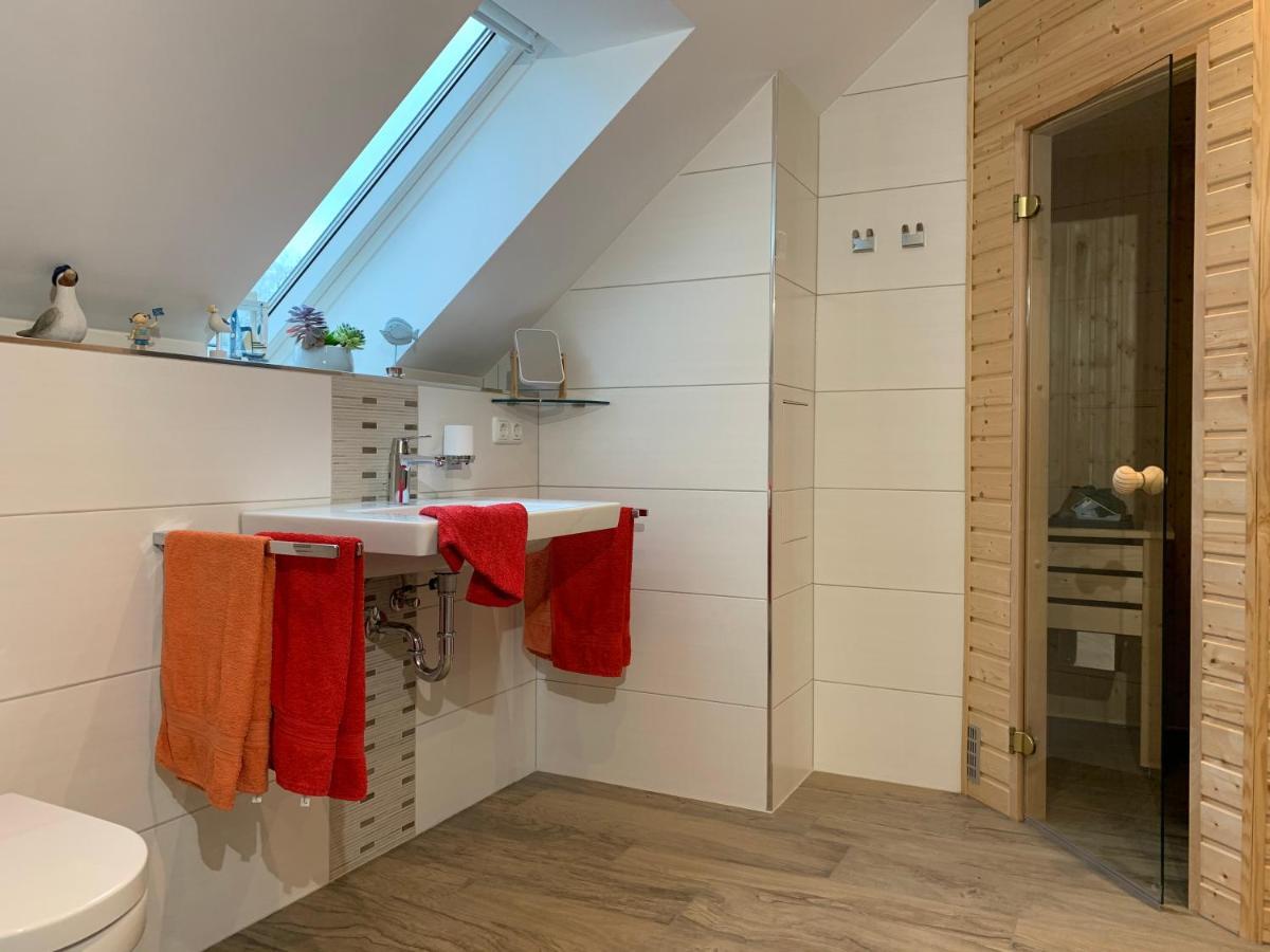 Ferienhaus Ellernblick Mit Sauna Steffenshagen Ngoại thất bức ảnh